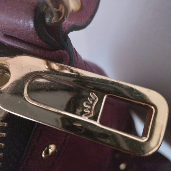 JUICY COUTURE SATCHEL/CROSSBODY - Picture 2 of 7